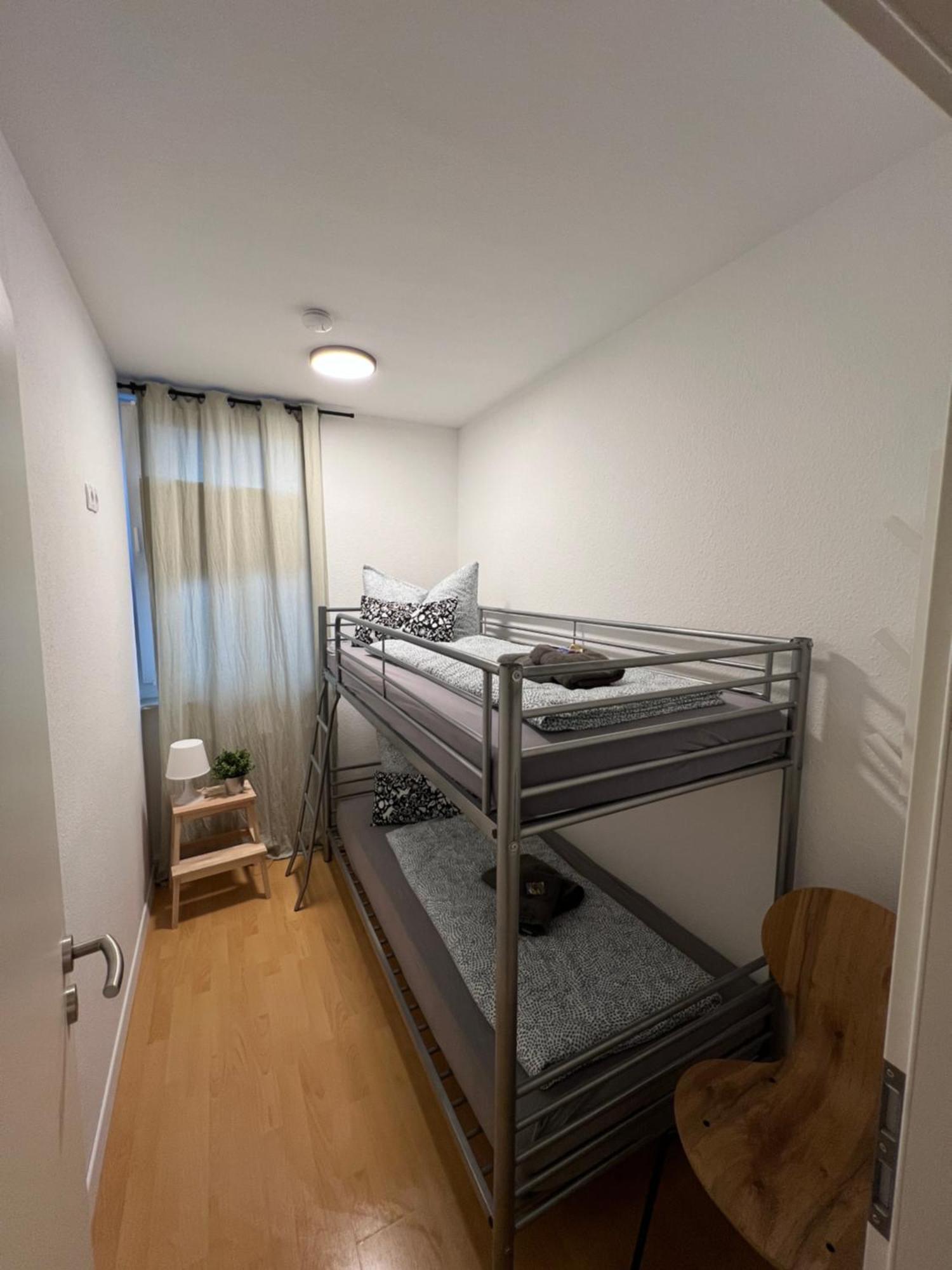 Apartment Humboldt 3 Schlafzimmer,Wifi, Netflix Parken, Terrasse, Klimatisiert, Naehe Zentrum Jena Ngoại thất bức ảnh