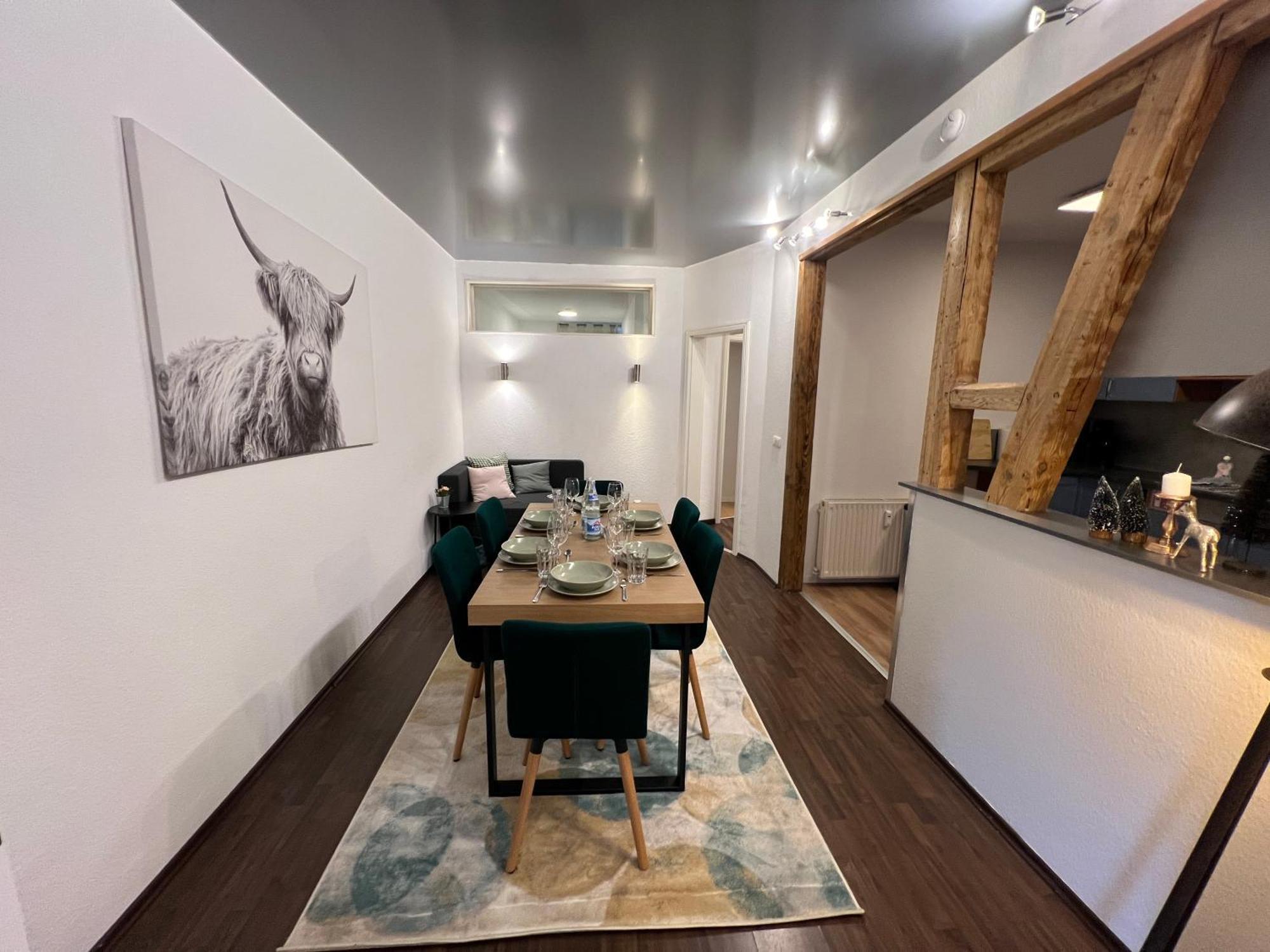 Apartment Humboldt 3 Schlafzimmer,Wifi, Netflix Parken, Terrasse, Klimatisiert, Naehe Zentrum Jena Ngoại thất bức ảnh